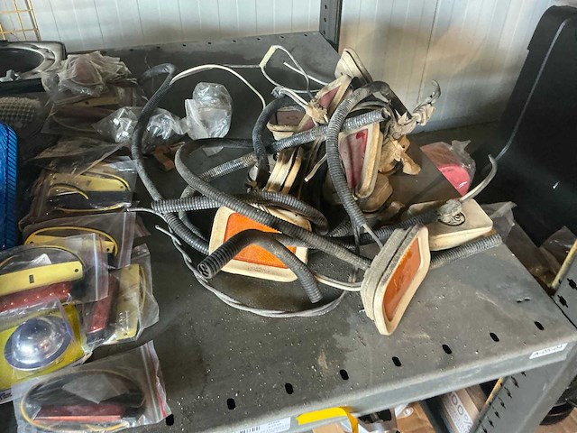 Amerikaanse autoverlichting en flitsers - afbeelding 6 van  6