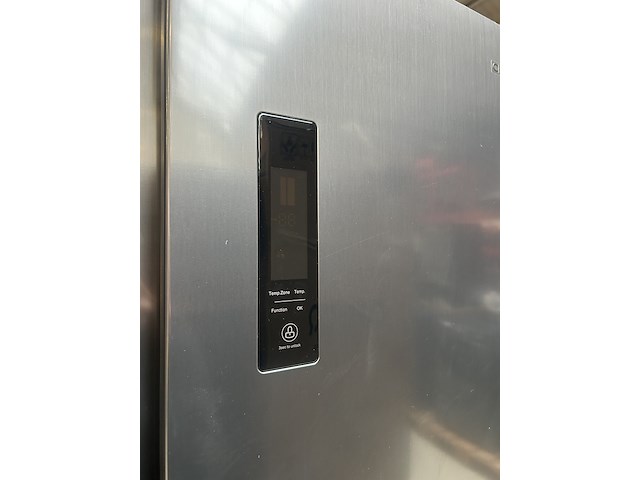 Amerikaanse koelkast 559 liter met waterdispenser chiq, fss559nei42d - afbeelding 8 van  11