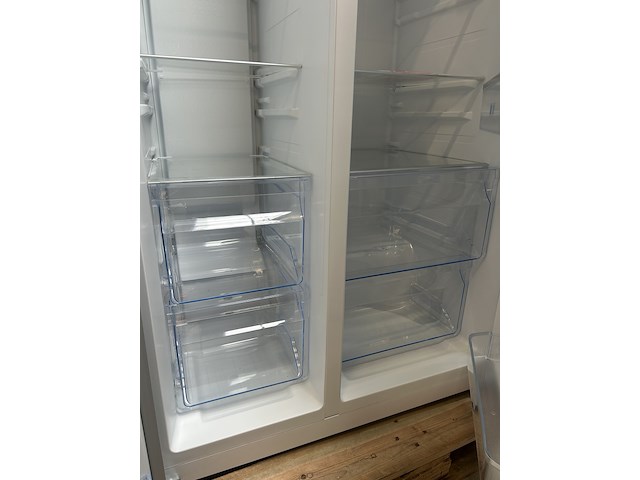Amerikaanse koelkast 559 liter met waterdispenser chiq, fss559nei42d - afbeelding 10 van  11