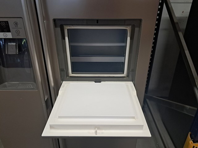 Amerikaanse koelkast a+++, aeg, s66090xns1, grijs / chroom - afbeelding 9 van  13