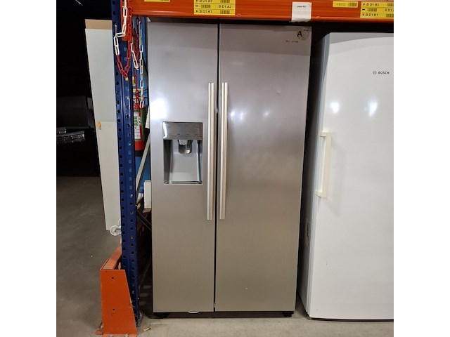 Amerikaanse koelkast hisense, rs695n4ic1 - afbeelding 1 van  8