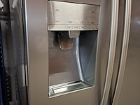 Amerikaanse koelkast hisense, rs695n4ic1 - afbeelding 2 van  8