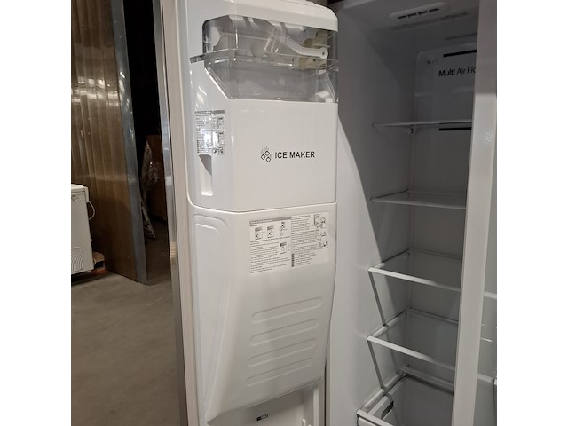 Amerikaanse koelkast hisense, rs695n4ic1 - afbeelding 7 van  8