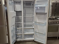 Amerikaanse koelkast no frost, bosch a+++, kad90l, grijs / chroom - afbeelding 2 van  7