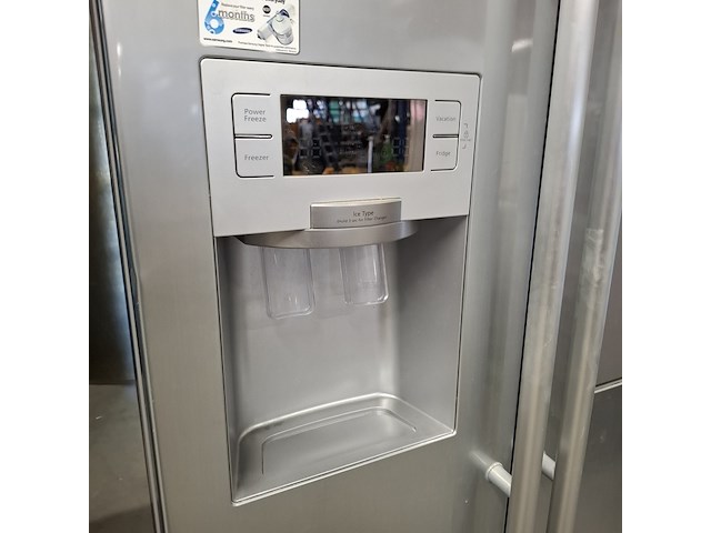Amerikaanse koelkast no frost, samsung a+++, grijs / chroom - afbeelding 2 van  6
