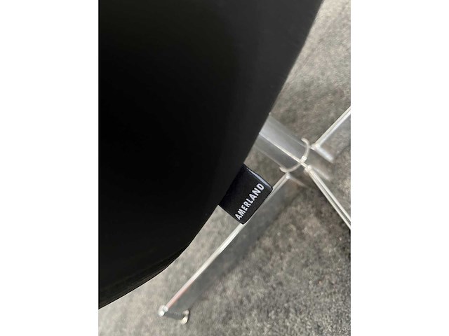 Amerland - lederen draaibare design fauteuil - afbeelding 3 van  8