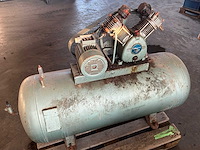 Amero spray de 9/250 zuigercompressor - afbeelding 2 van  5
