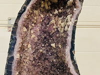 Amethist geode - afbeelding 5 van  8