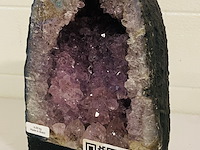 Amethist geode - afbeelding 2 van  6
