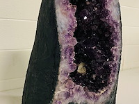 Amethist geode - afbeelding 3 van  8