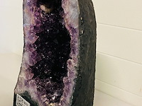 Amethist geode - afbeelding 7 van  8