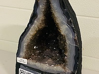 Amethist geode - afbeelding 2 van  7