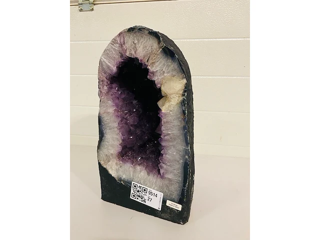 Amethist geode - afbeelding 1 van  6