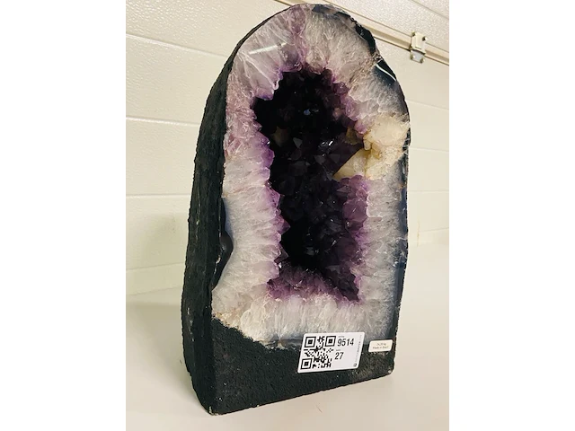 Amethist geode - afbeelding 2 van  6