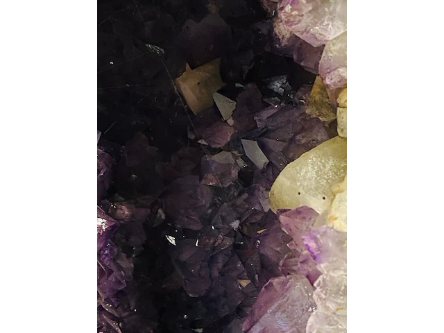 Amethist geode - afbeelding 5 van  6