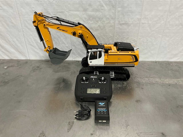 Amewi g106e 1:14 rtr graafmachine - afbeelding 4 van  10