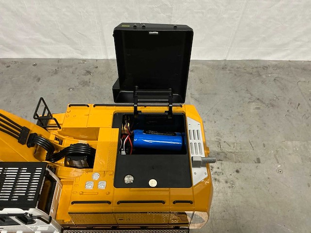 Amewi g106e 1:14 rtr graafmachine - afbeelding 7 van  10