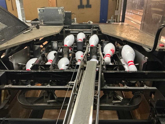 Amf 82-70 pinspotter bowling machine (2x) - afbeelding 13 van  14