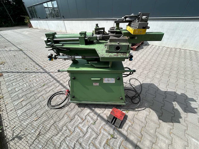 Amga - profielbuigmachine - afbeelding 1 van  14