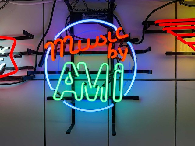 Ami glas neon decoratie - afbeelding 2 van  2