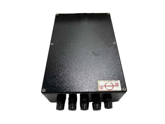 Ami marine synchro to digital gyro interface kw910d - afbeelding 1 van  4