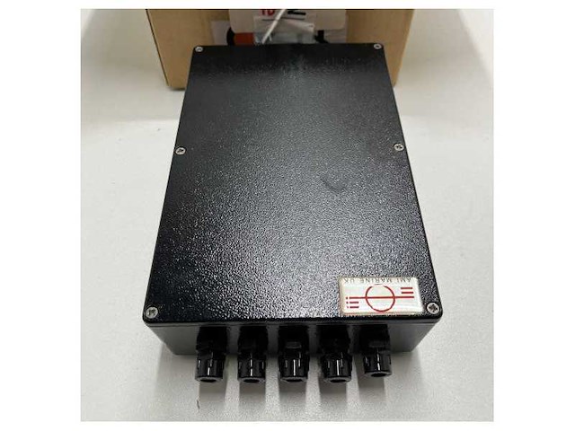 Ami marine synchro to digital gyro interface kw910d - afbeelding 2 van  4