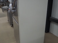 Amika - afbeelding 3 van  9