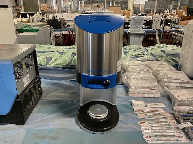 Amman girrbach smartbox x2 vacuum mixing device - afbeelding 2 van  5