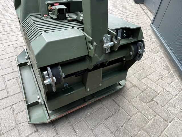 Ammann avh-100-20 trilplaat - afbeelding 12 van  15