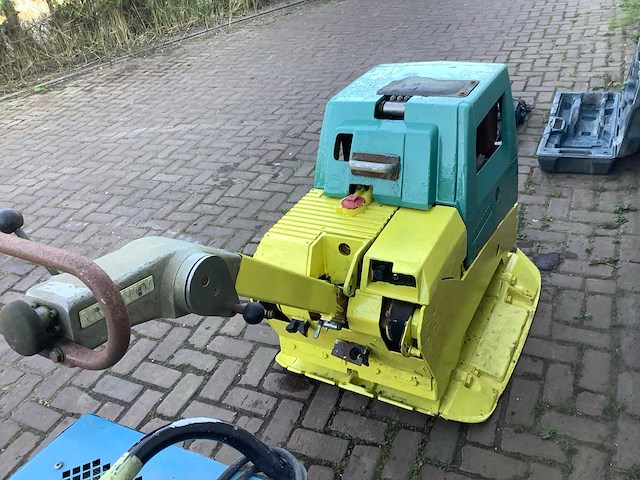 Ammann avh 6030 trilplaat - afbeelding 2 van  4