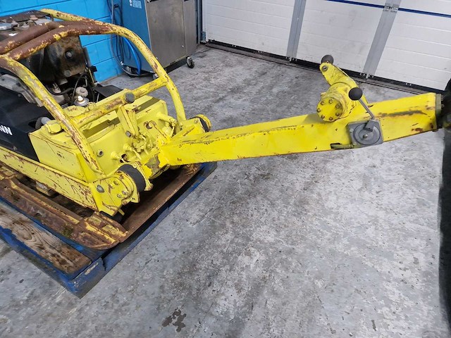 Ammann geel trilplaat - afbeelding 7 van  7