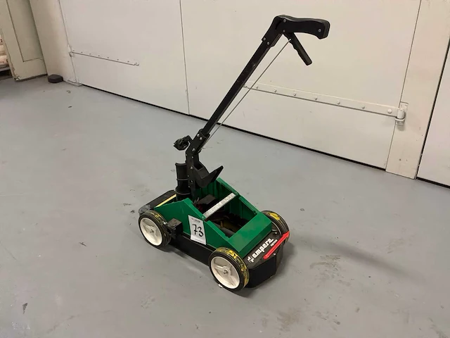 Ampere lijnmarkeerwagen - afbeelding 2 van  5