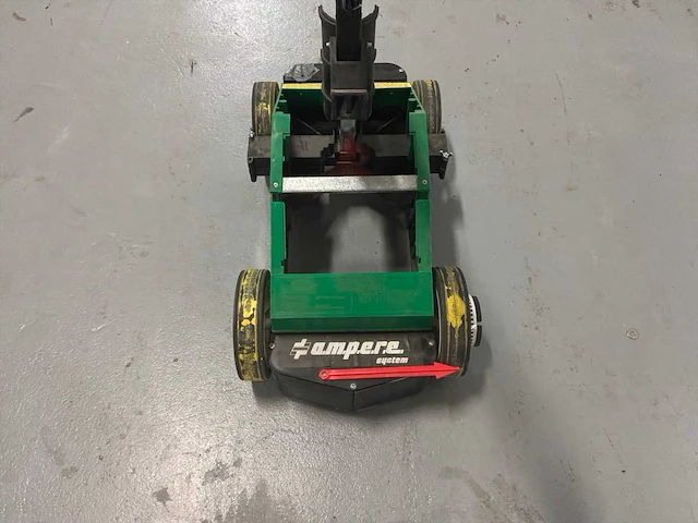 Ampere lijnmarkeerwagen - afbeelding 5 van  5