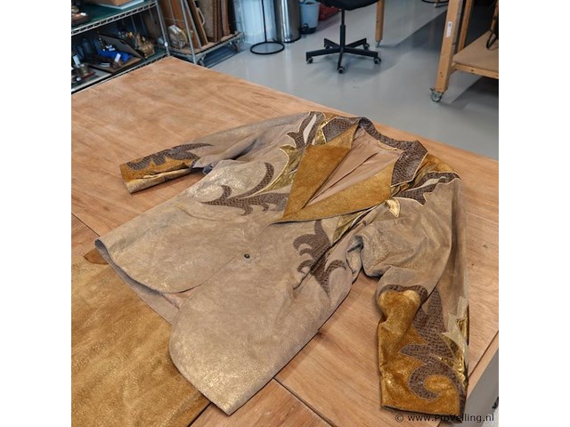 Amphiboles paris - afbeelding 2 van  5
