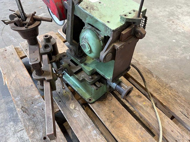 Ams - tool grinding machine - afbeelding 5 van  6