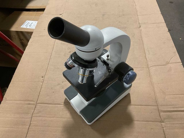 Amscope microscope - afbeelding 1 van  6