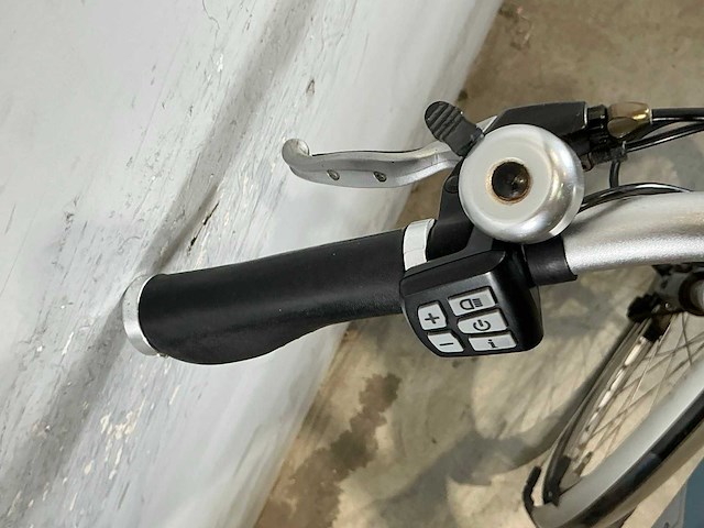 Amslod aston elektrische damesfiets - afbeelding 8 van  10
