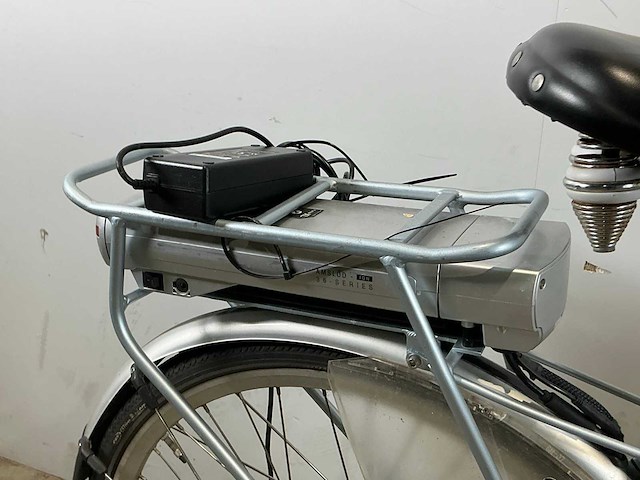 Amslod carlton se elektrische damesfiets - afbeelding 7 van  10