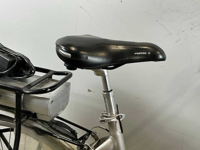 Amslod croft elektrische damesfiets - afbeelding 7 van  10