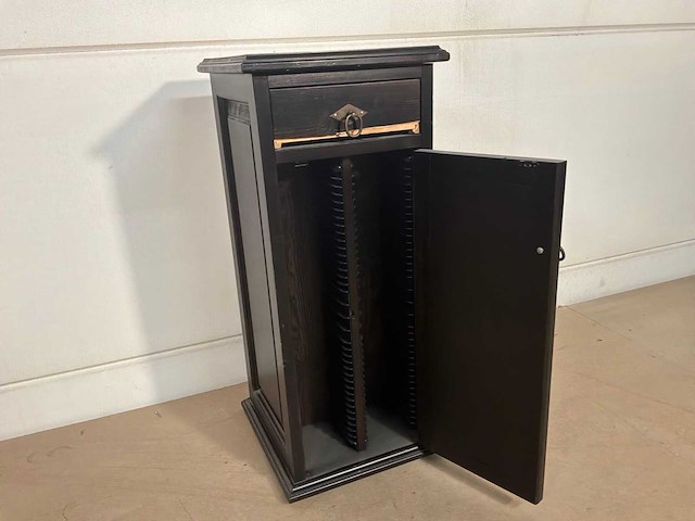 Amsterdam draaibare opbergkast - afbeelding 1 van  8