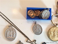 Amuletten - afbeelding 2 van  4