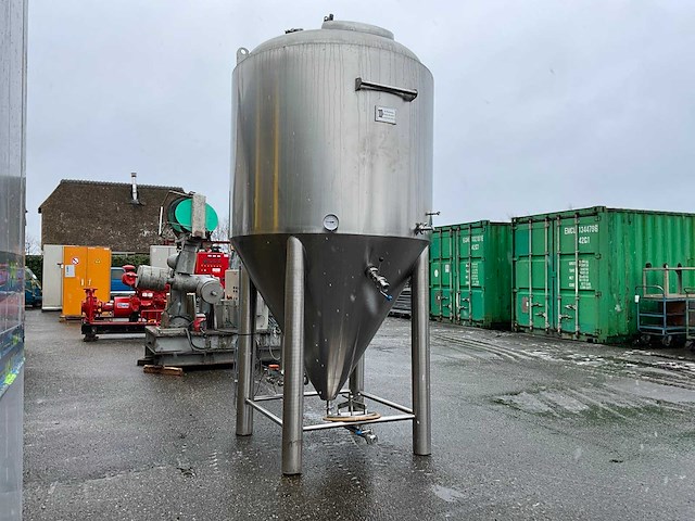 An brewtech rvs gistingtank - afbeelding 6 van  13
