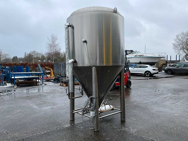 An brewtech rvs gistingtank - afbeelding 7 van  13
