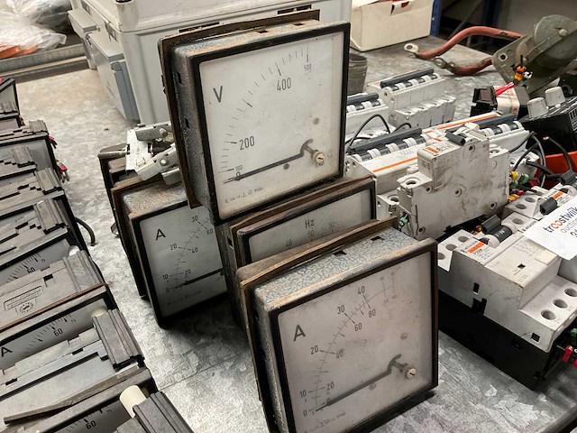 Analoge amperemeter (5x) - afbeelding 1 van  2