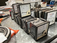 Analoge amperemeter (9x) - afbeelding 1 van  2