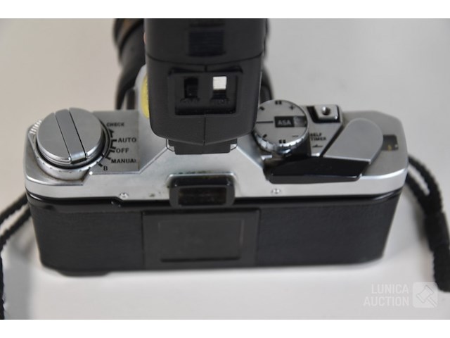 Analoge fotocamera - afbeelding 6 van  11