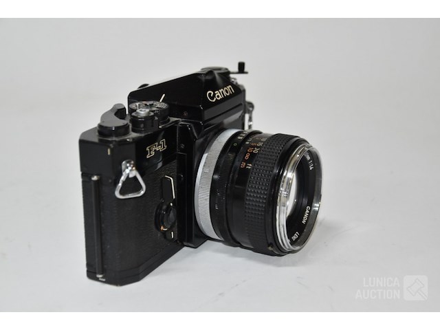Analoge fotocamera - afbeelding 4 van  5