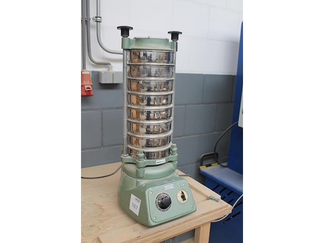 Analyse zeefmachine haver & woecker eml200. bouwjaar 1981. - afbeelding 2 van  4