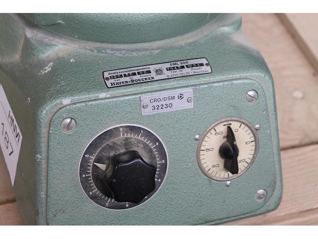 Analyse zeefmachine haver & woecker eml200. bouwjaar 1981. - afbeelding 4 van  4