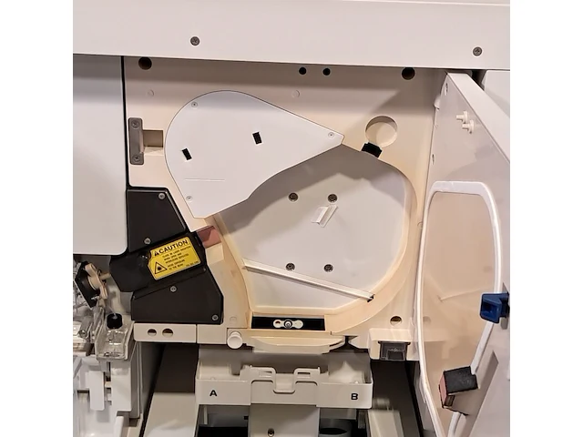 Analysesysteem, applied biosystems hitachi, 3500xl genetic analyzer, 2014 - afbeelding 5 van  9